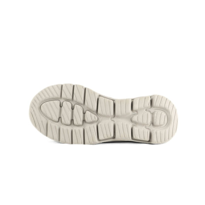 Ladies Sports Shoes